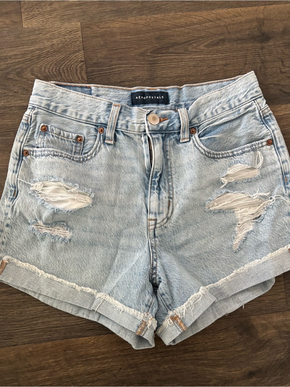 Aeropostale mom denim short 6 streetwear distressed